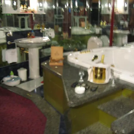 Paradiso アパート *