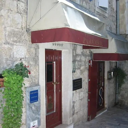 Appartement Paradiso *