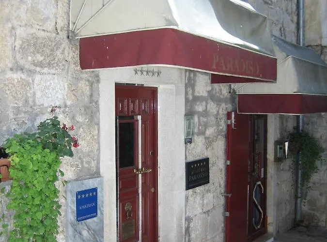 アパート Paradiso *